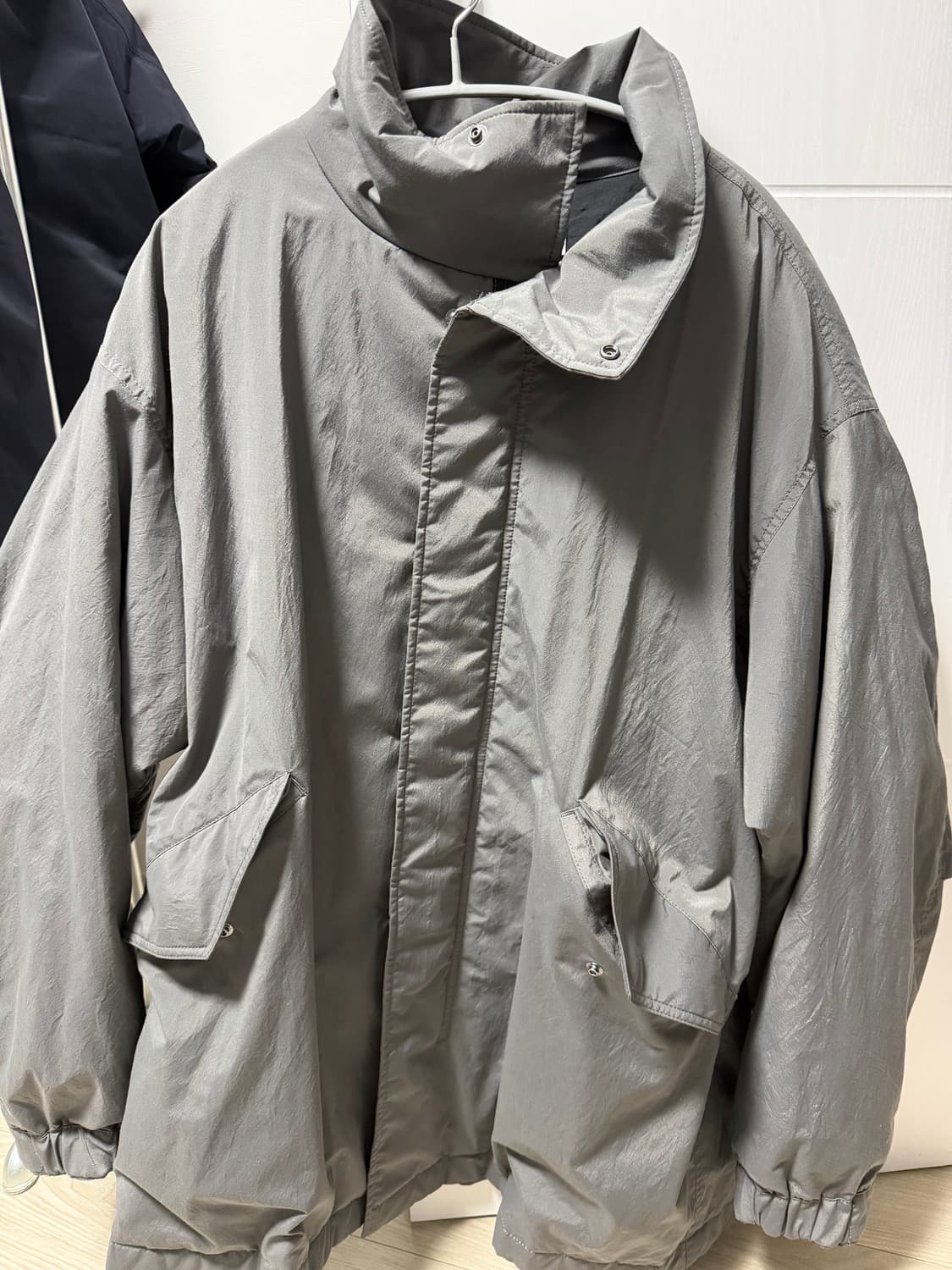 23aw 에이톤 aton 숏 모즈 파카 6 차콜 그레이 상품이미지1