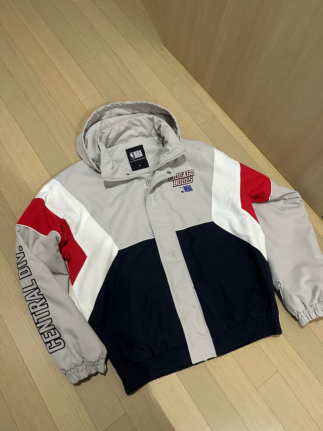 NBA 시카고불스 누빔점퍼 후드 바람막이 M 상품이미지1