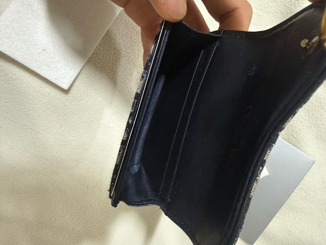 디올 오블리크 블룸카드지갑 상태 좋아요 팔아용 상품이미지5