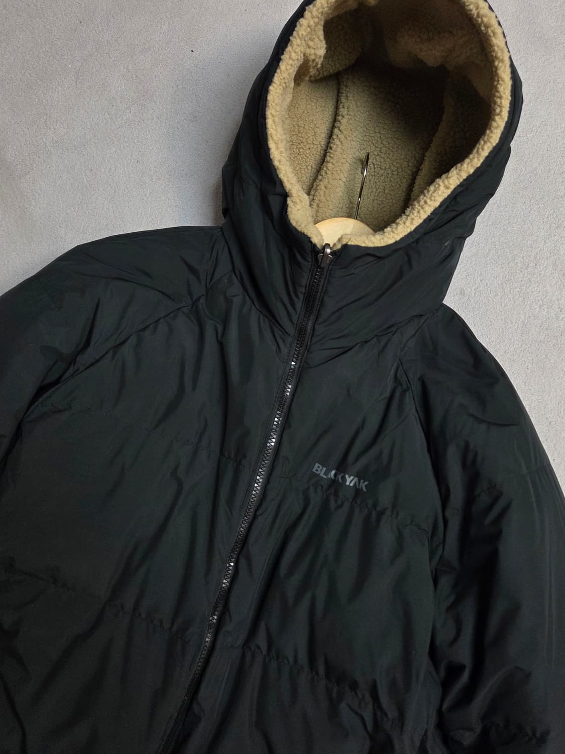 (100)
블랙야크 리버시블 플리스 양면 덕다운 패딩
 상품이미지3