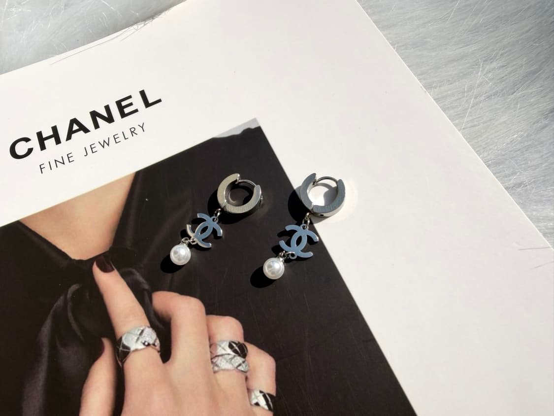 샤넬 링 실버 드롭 진주 이어링 상품이미지4