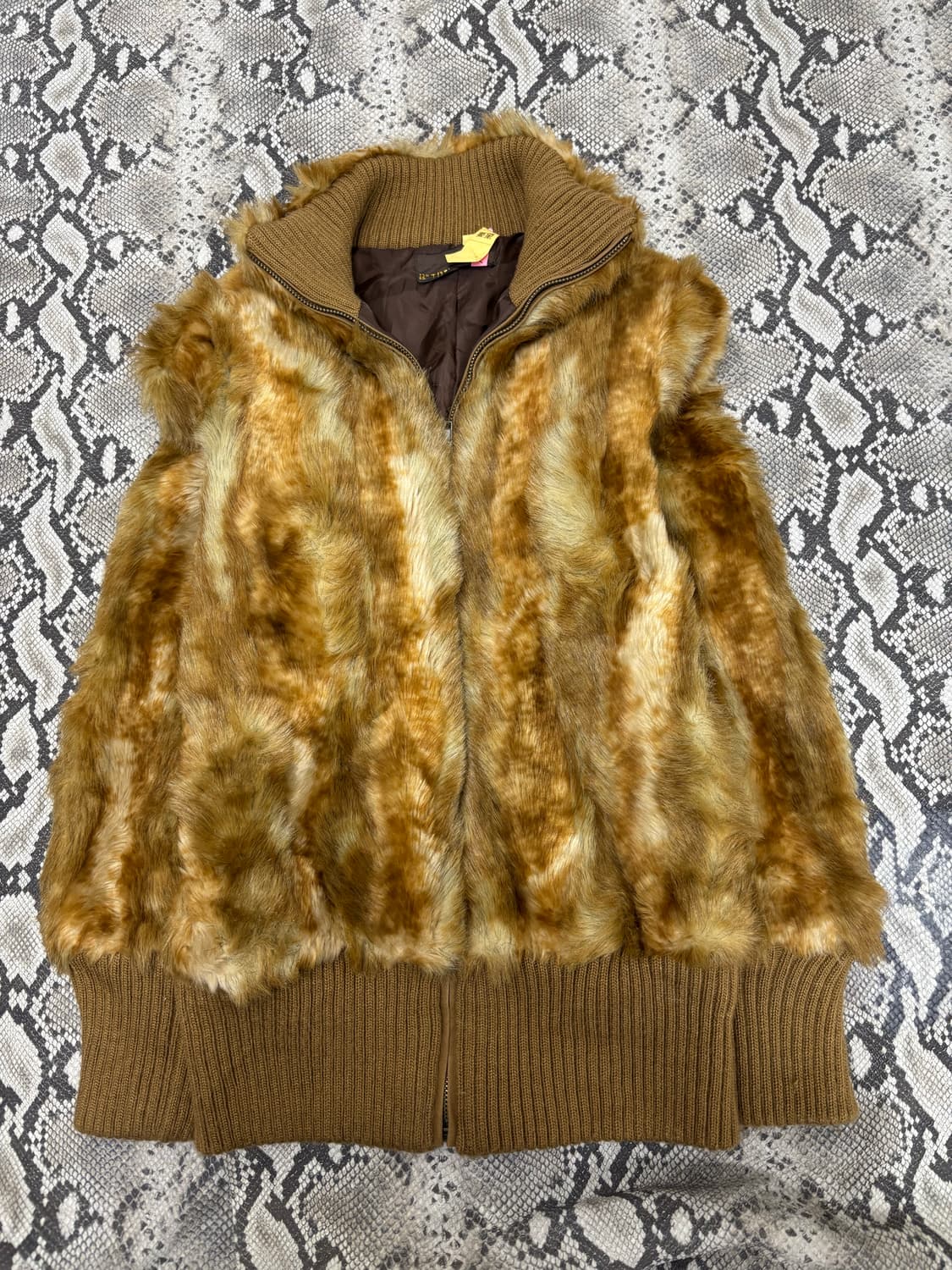 Y2K Brown Fake Fur Zip Up 상품이미지4