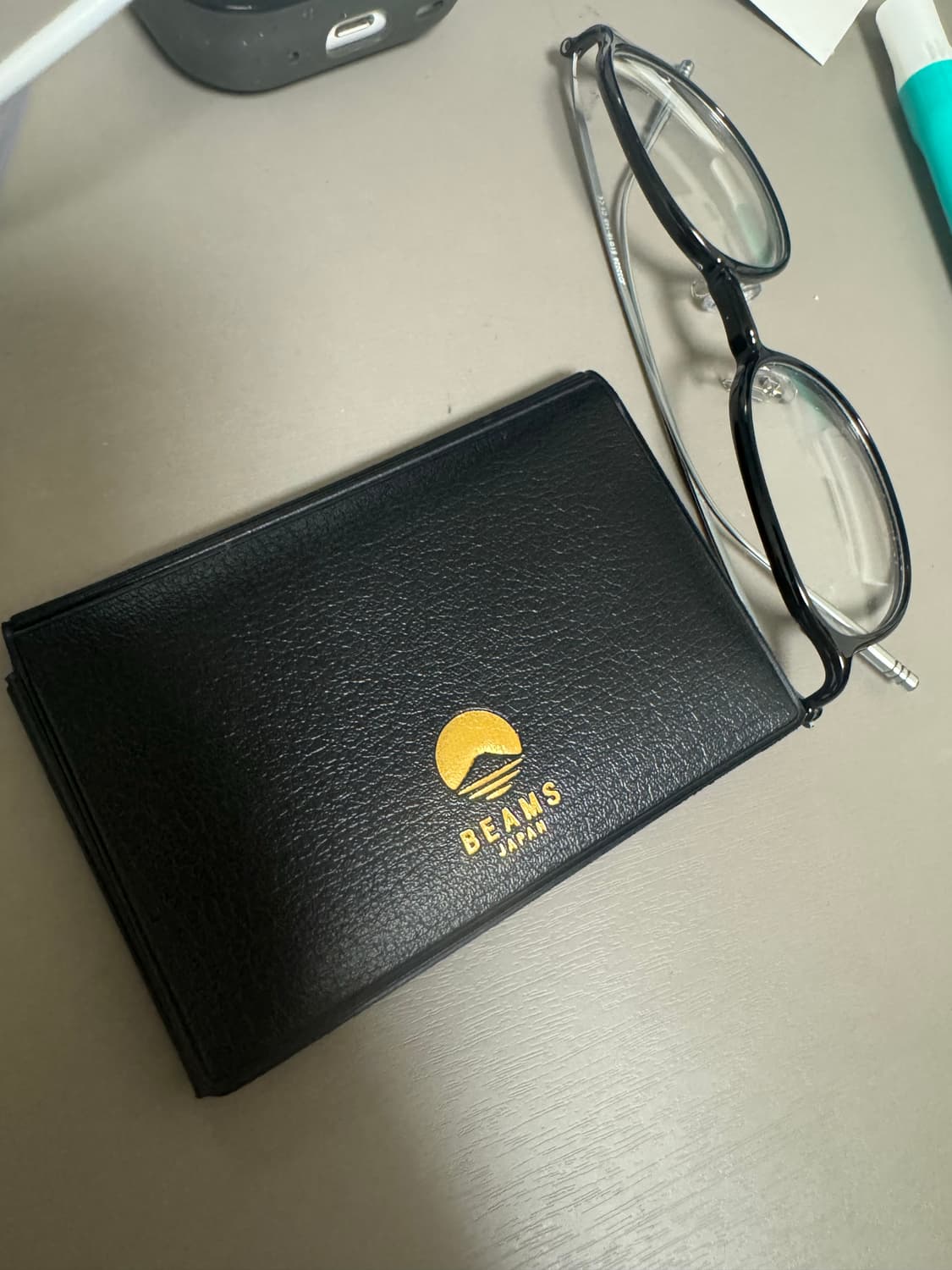 새상품 빔즈 지갑 3 검정 그린 오렌지 상품이미지1