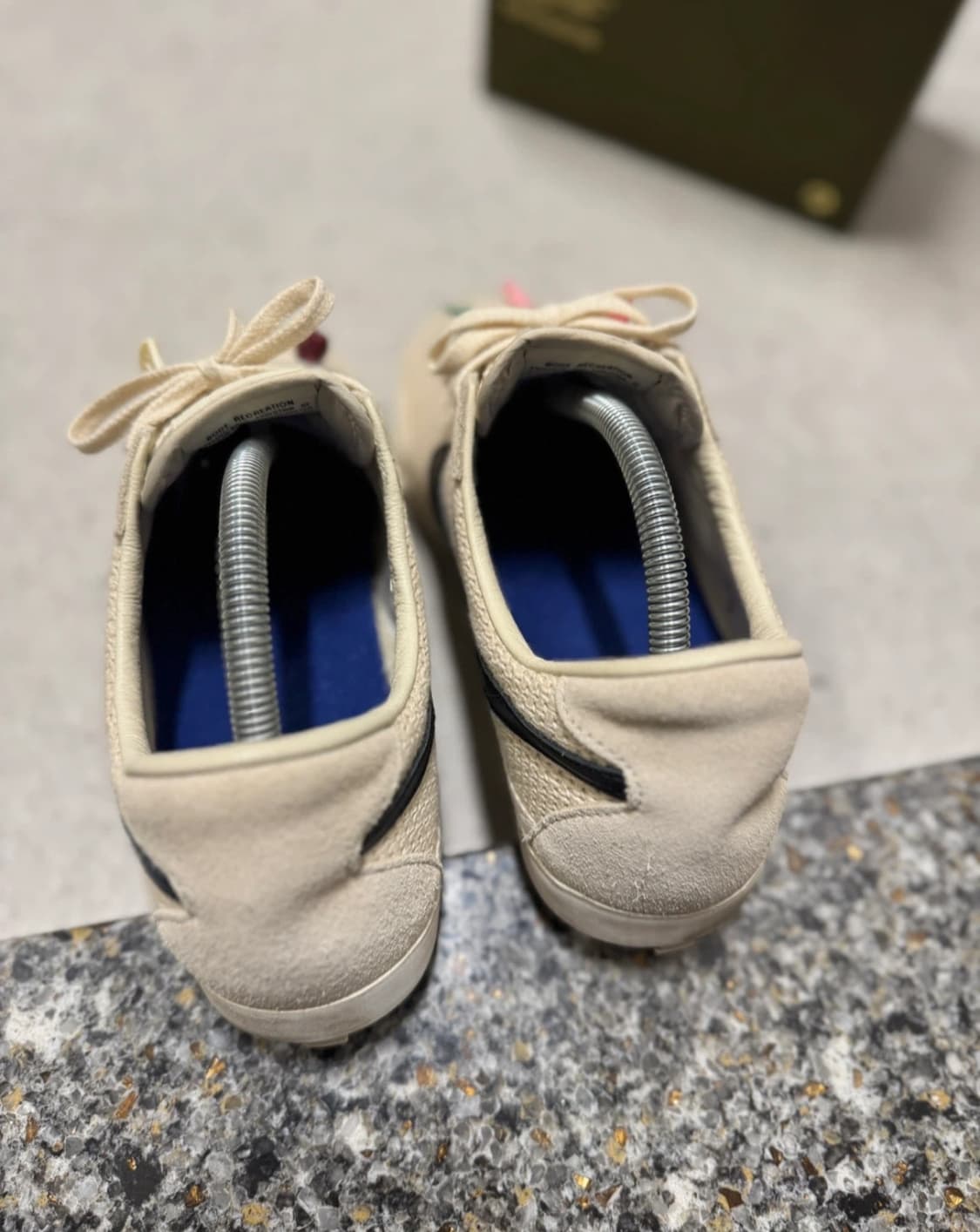 나이키 x 보디 아스트로그래버 SP 라이트 크림 앤 블랙 상품이미지5