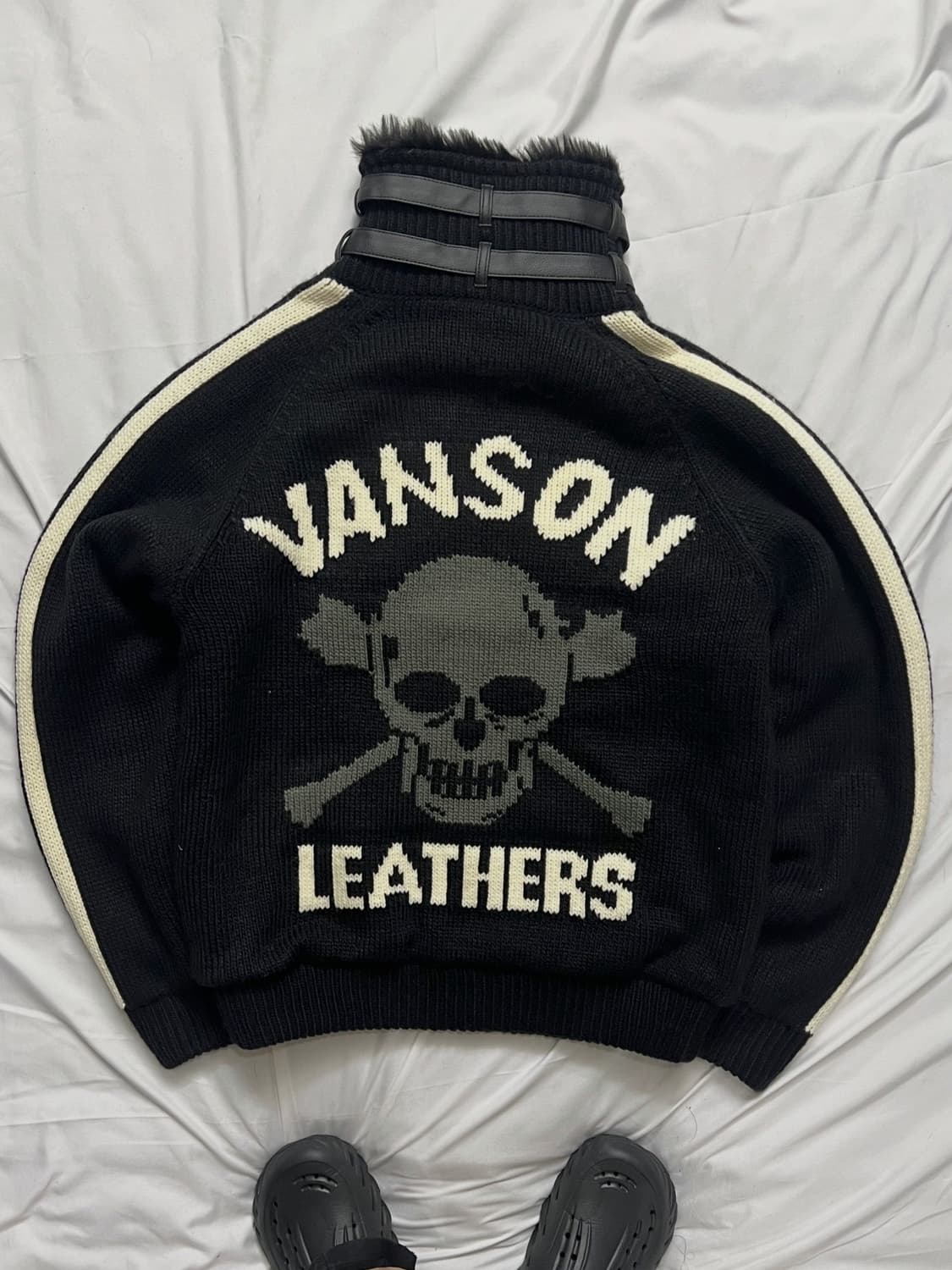 밴슨 스컬 니트 코위찬 상품이미지2