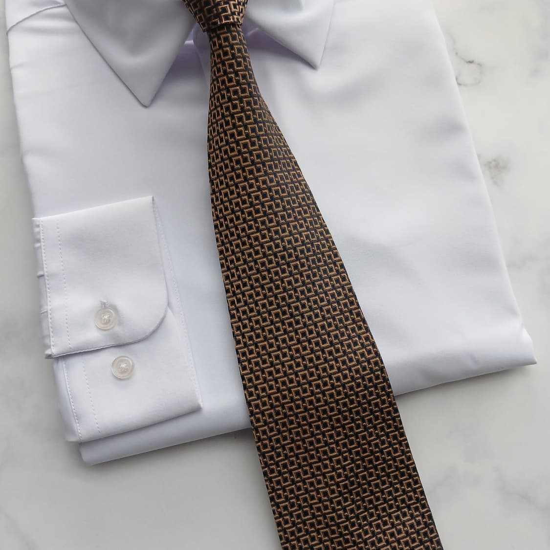 알테아 브라운 기하학 패턴 넥타이 9.1cm A+등급 A18580
 상품이미지4