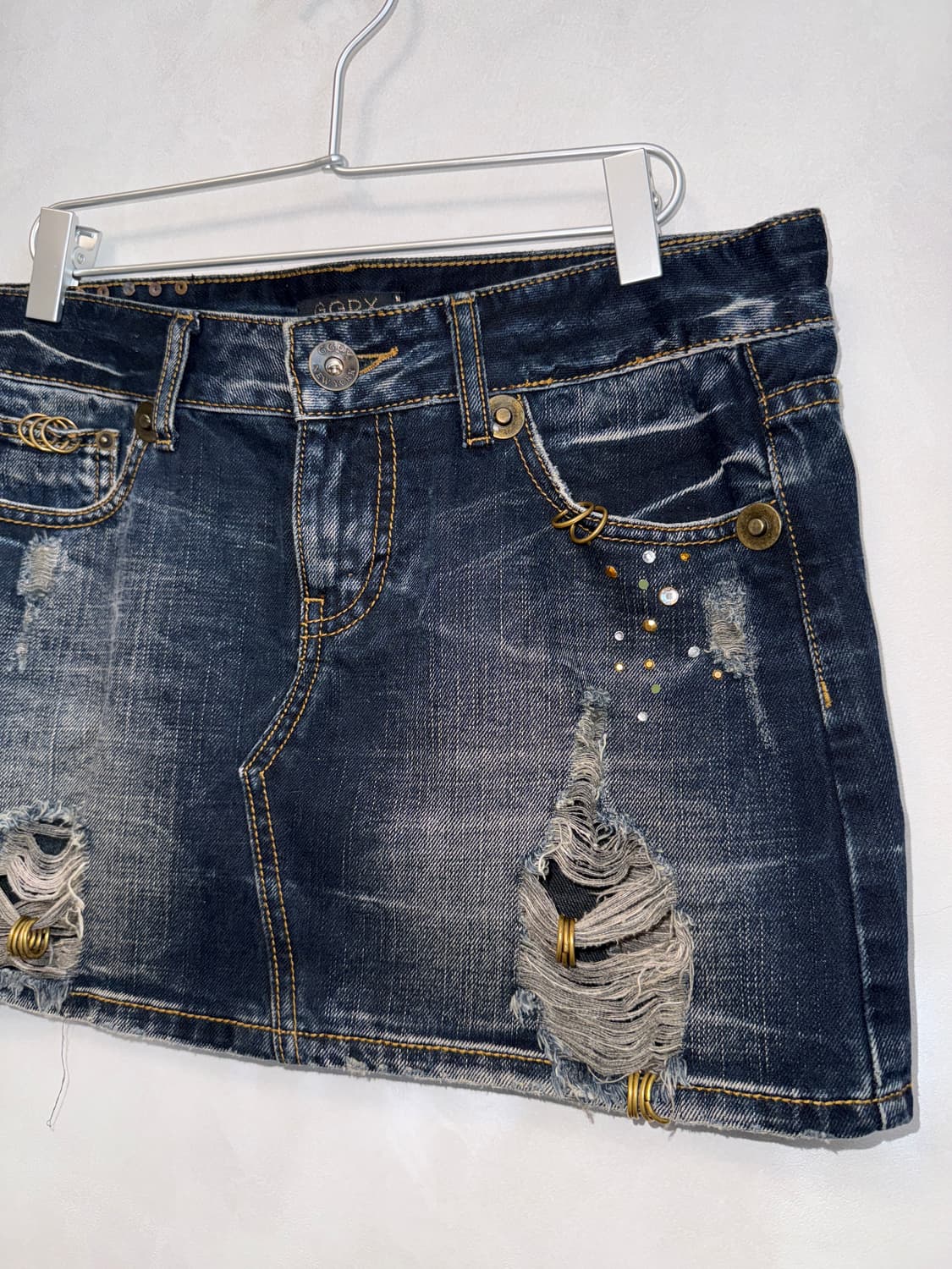 GGPX destroyed piercing washing denim sk 상품이미지3