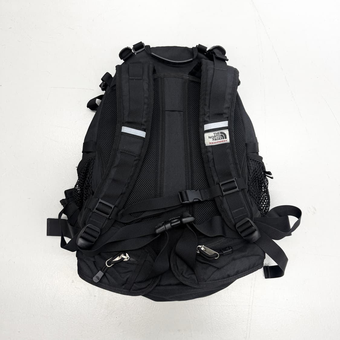 노스페이스 고프코어 와일드 파이어 테크니컬 백팩 블랙 상품이미지3