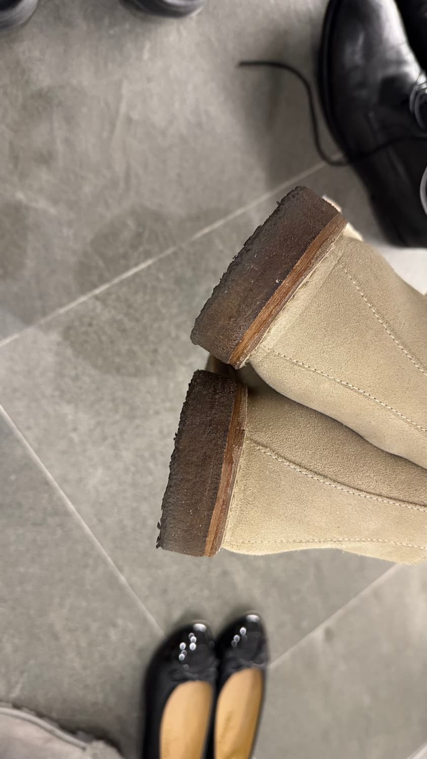 아스토플렉스 그린플렉스 에크루 42사이즈 팝니다 상품이미지4