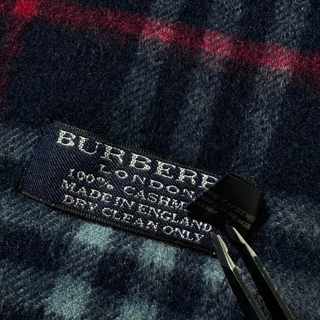 버버리 캐시미어 100% 체크 머플러 목도리 상품이미지4