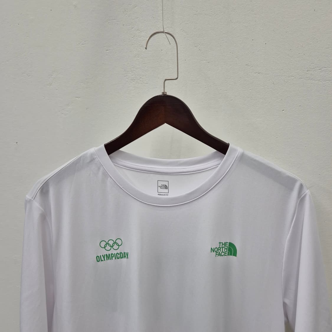 노스페이스 2023 올림픽 반팔티 105 상품이미지2