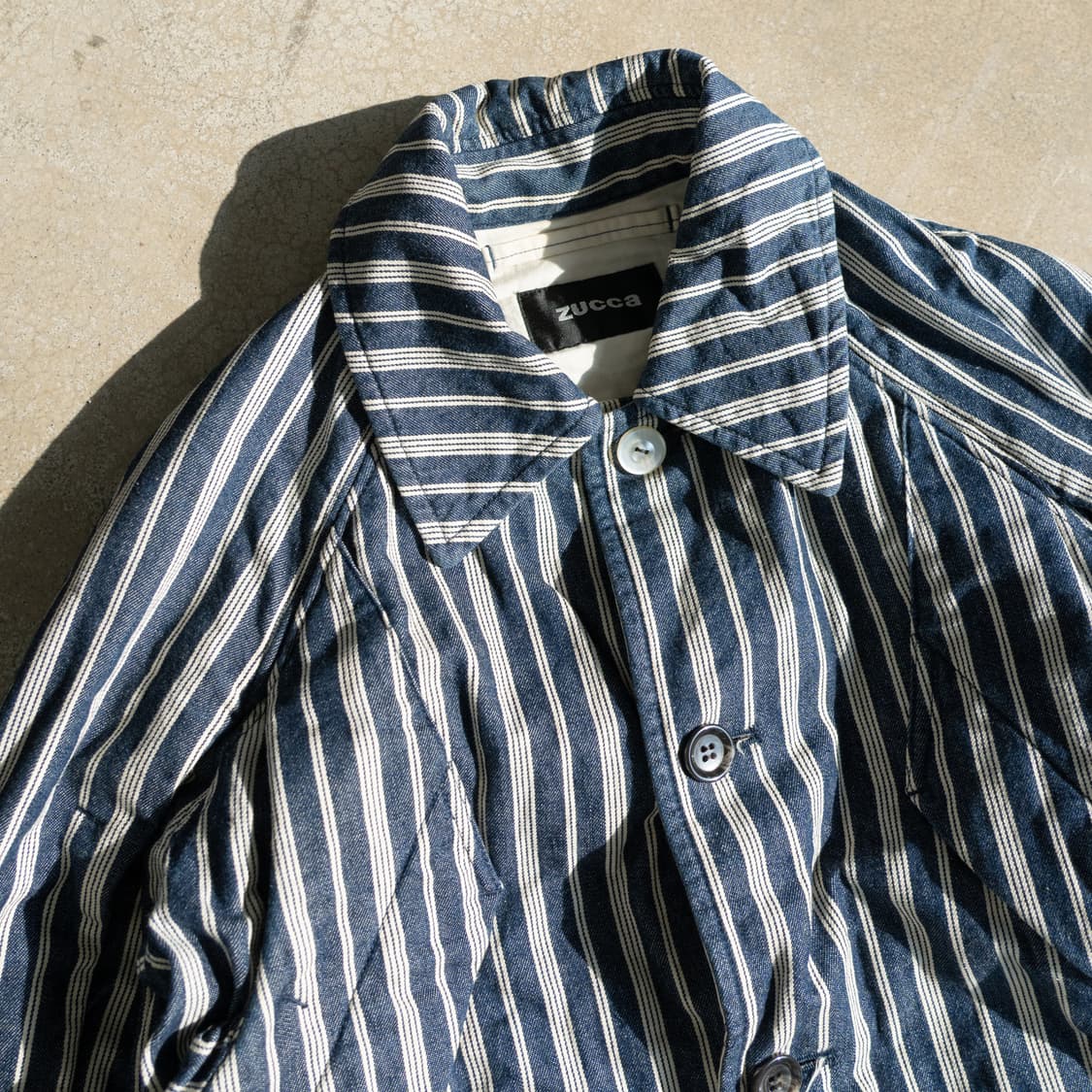 주카 히코리 스트라이프 패딩 워크 자켓 (오리가미 디테일) 상품이미지2