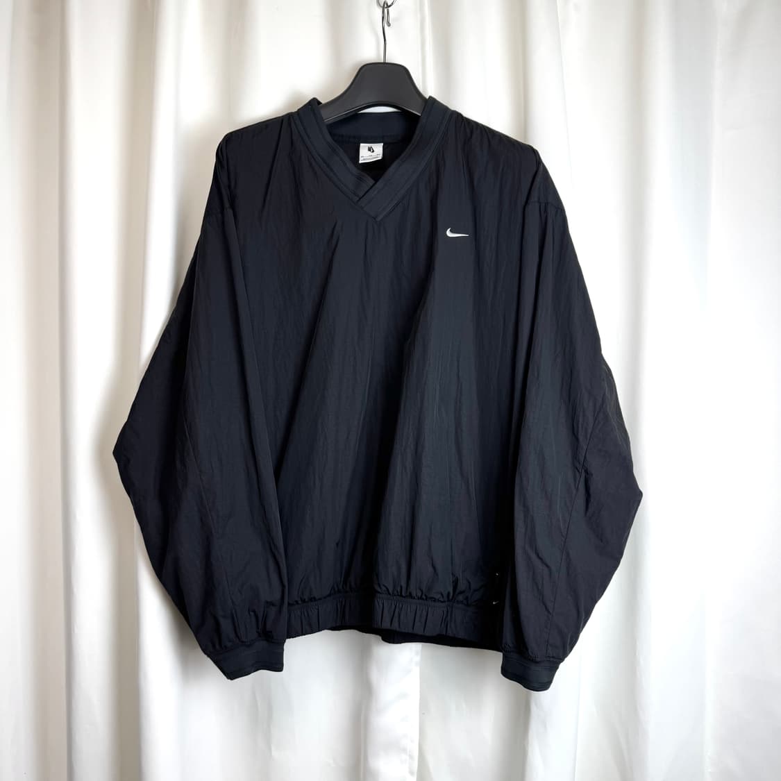 나이키 솔로 스우시 우븐 웜업 윈드셔츠 블랙 XXL/2XL 상품이미지2