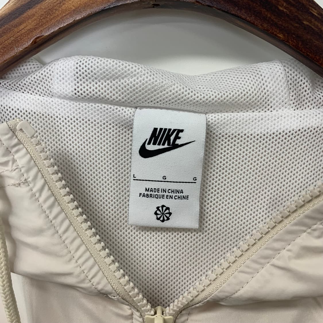 나이키 신형 베이지 우븐 후드 자켓  상품이미지7