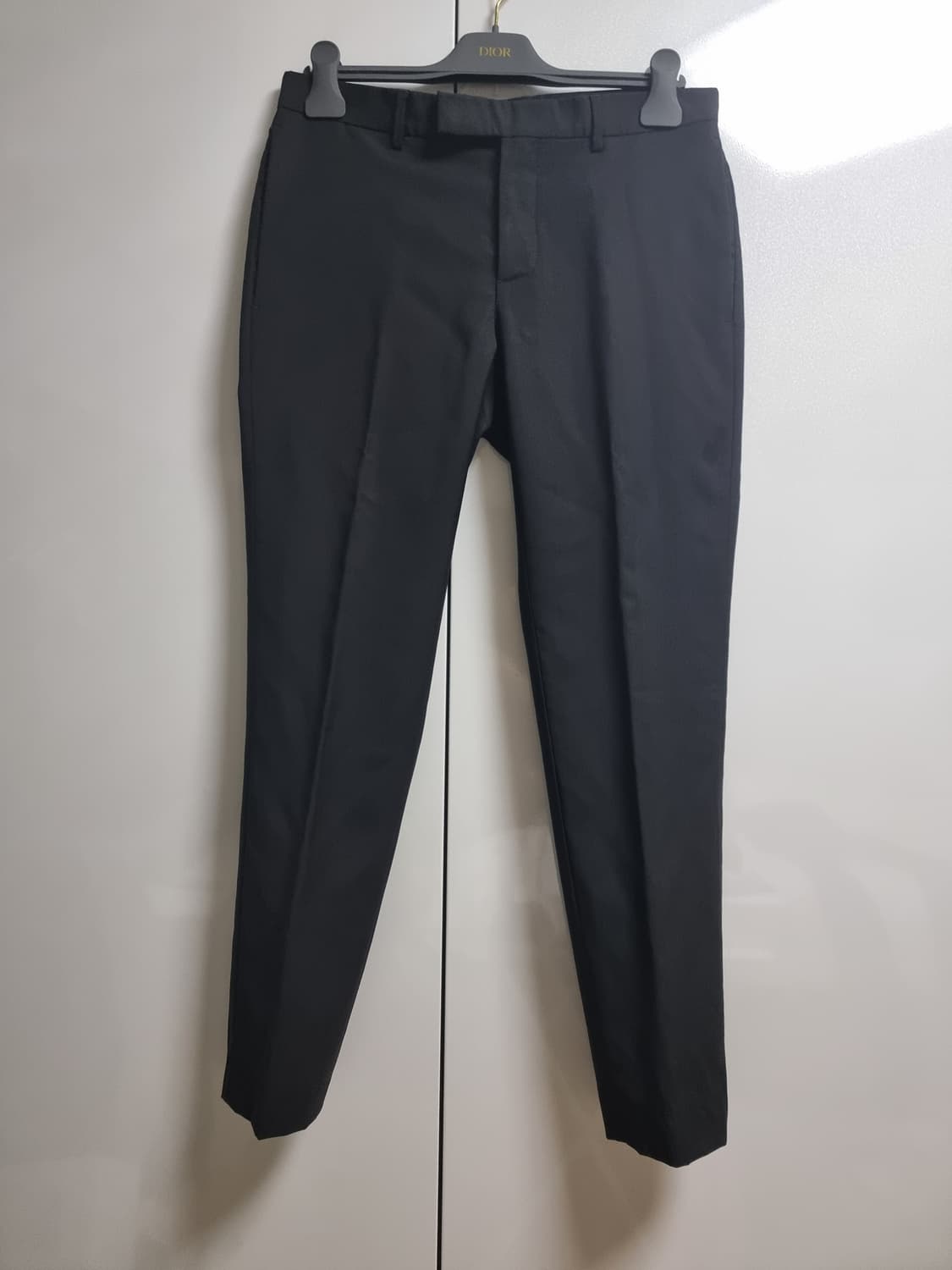 디올 블랙 시그니처 지퍼 디테일 슬랙스 46 상품이미지1