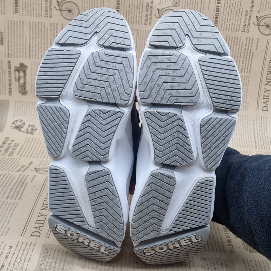 소렐 키네틱 RNEGO 운동화240 상품이미지3