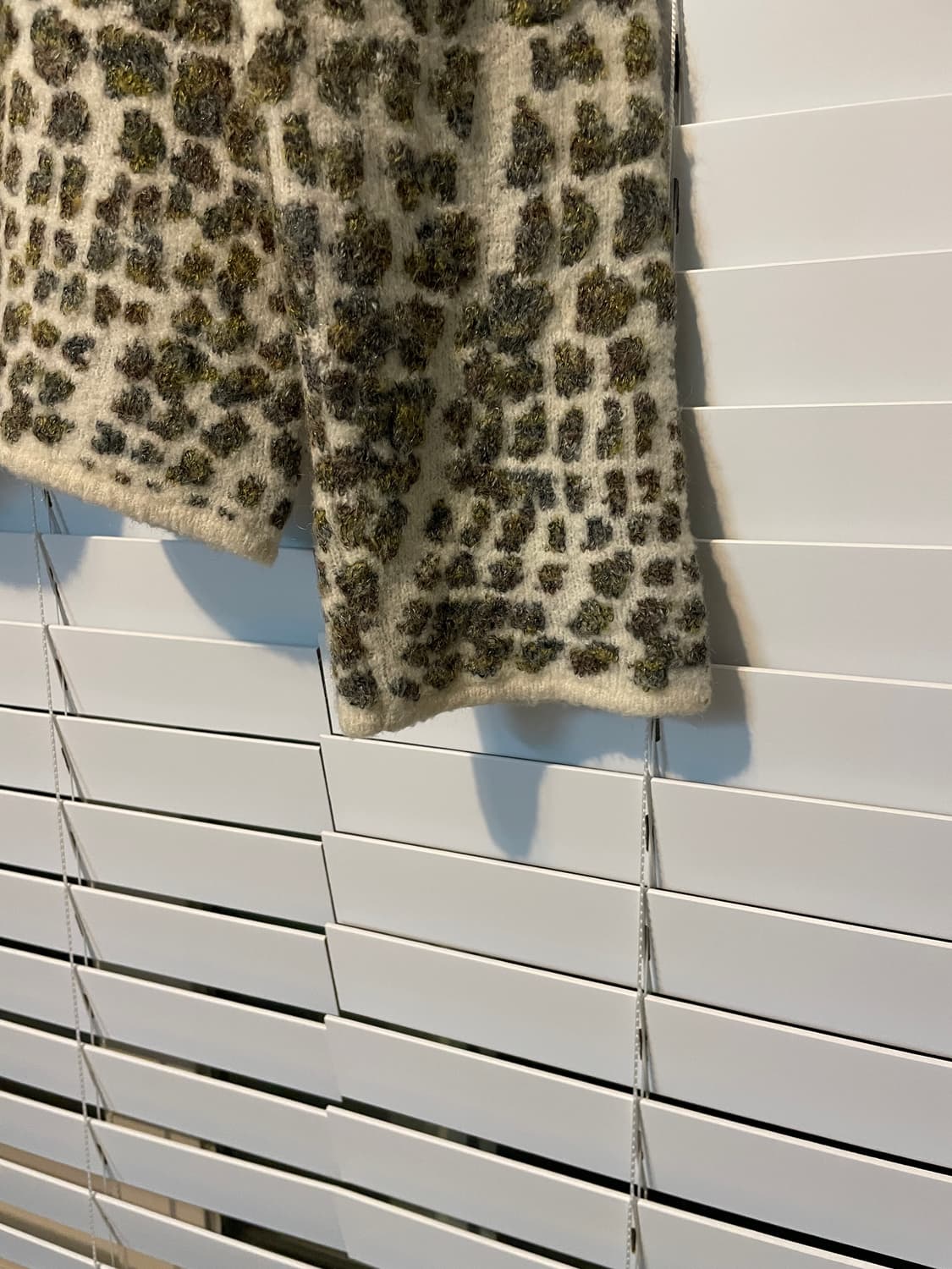 미스컬리지 패턴 니트 가디건 상품이미지7