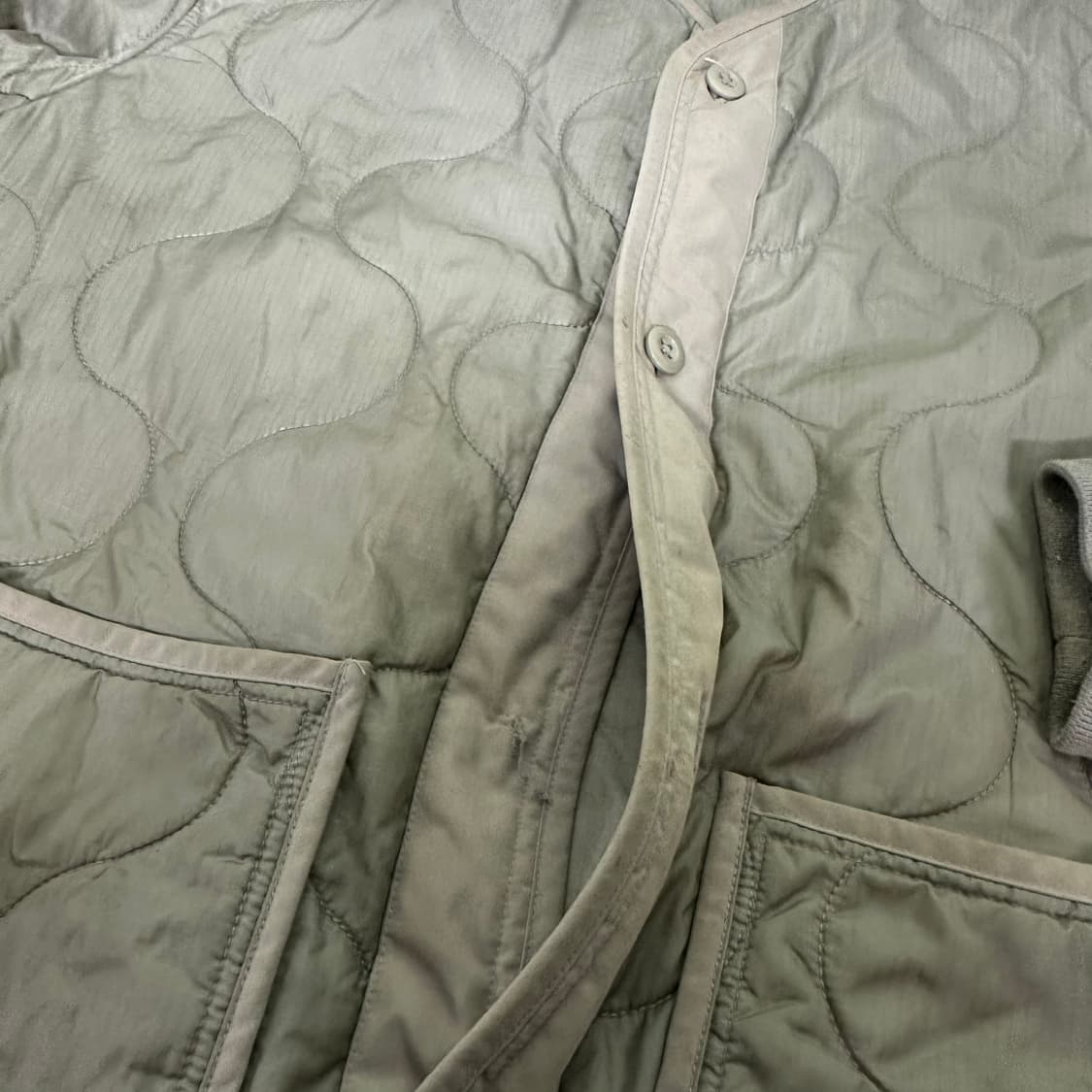 XL 무신사스탠다드 베이지 깔깔이 퀼팅 라이너자켓 상품이미지3