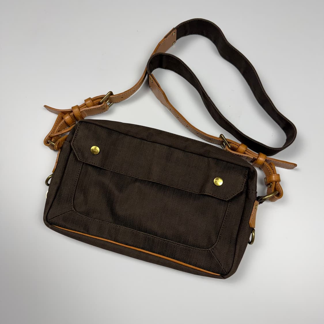 요시다포터 시티 헤링본 숄더백 상품이미지2