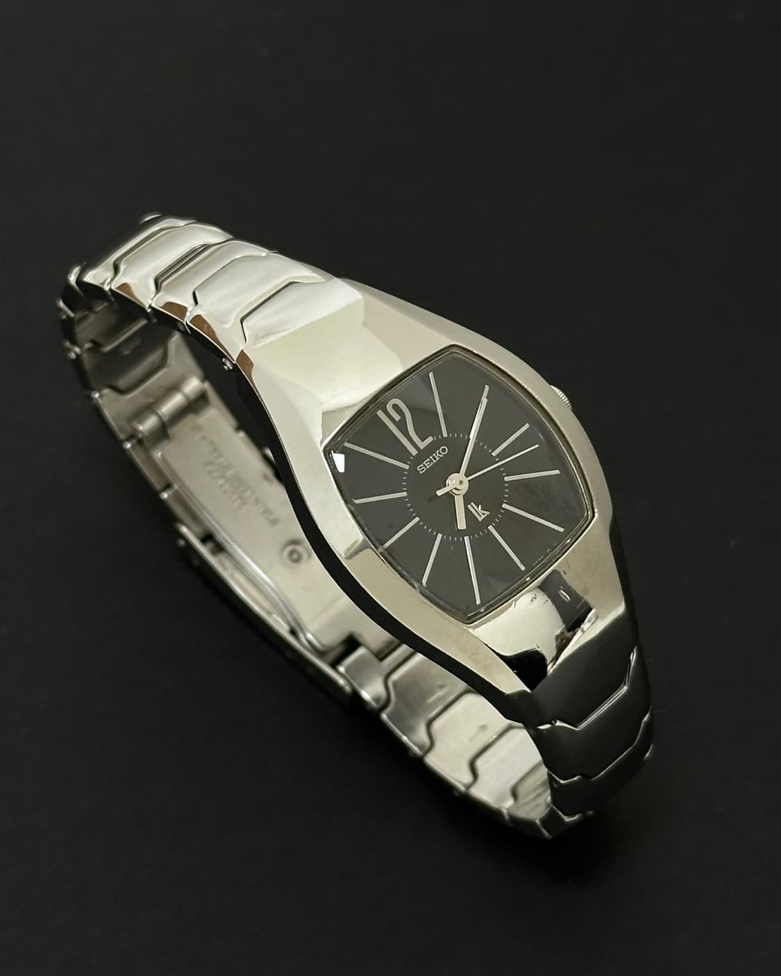 세이코 루키아 블랙 다이얼 시계 상품이미지5