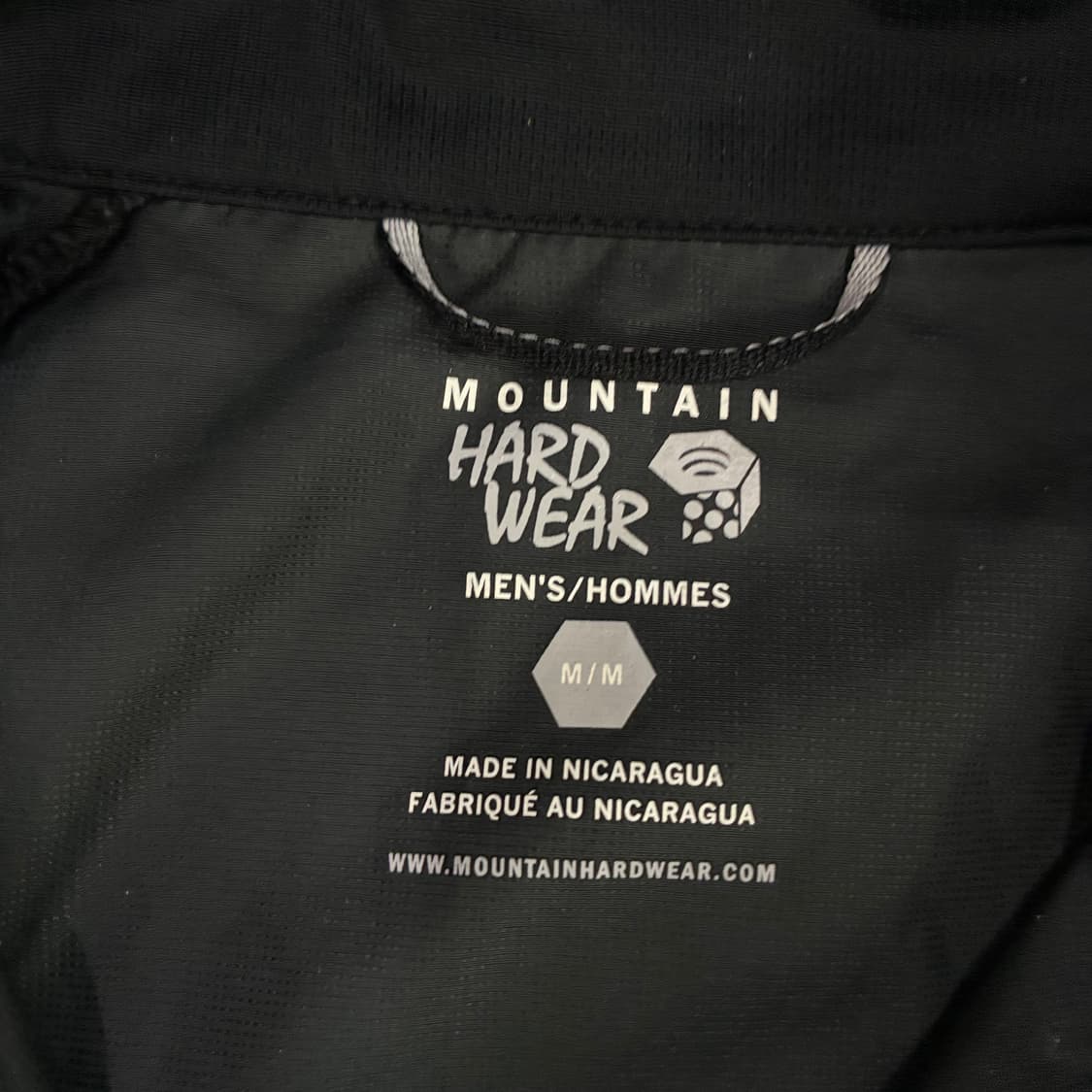 마운틴하드웨어 블랙 바람막이 L 상품이미지2