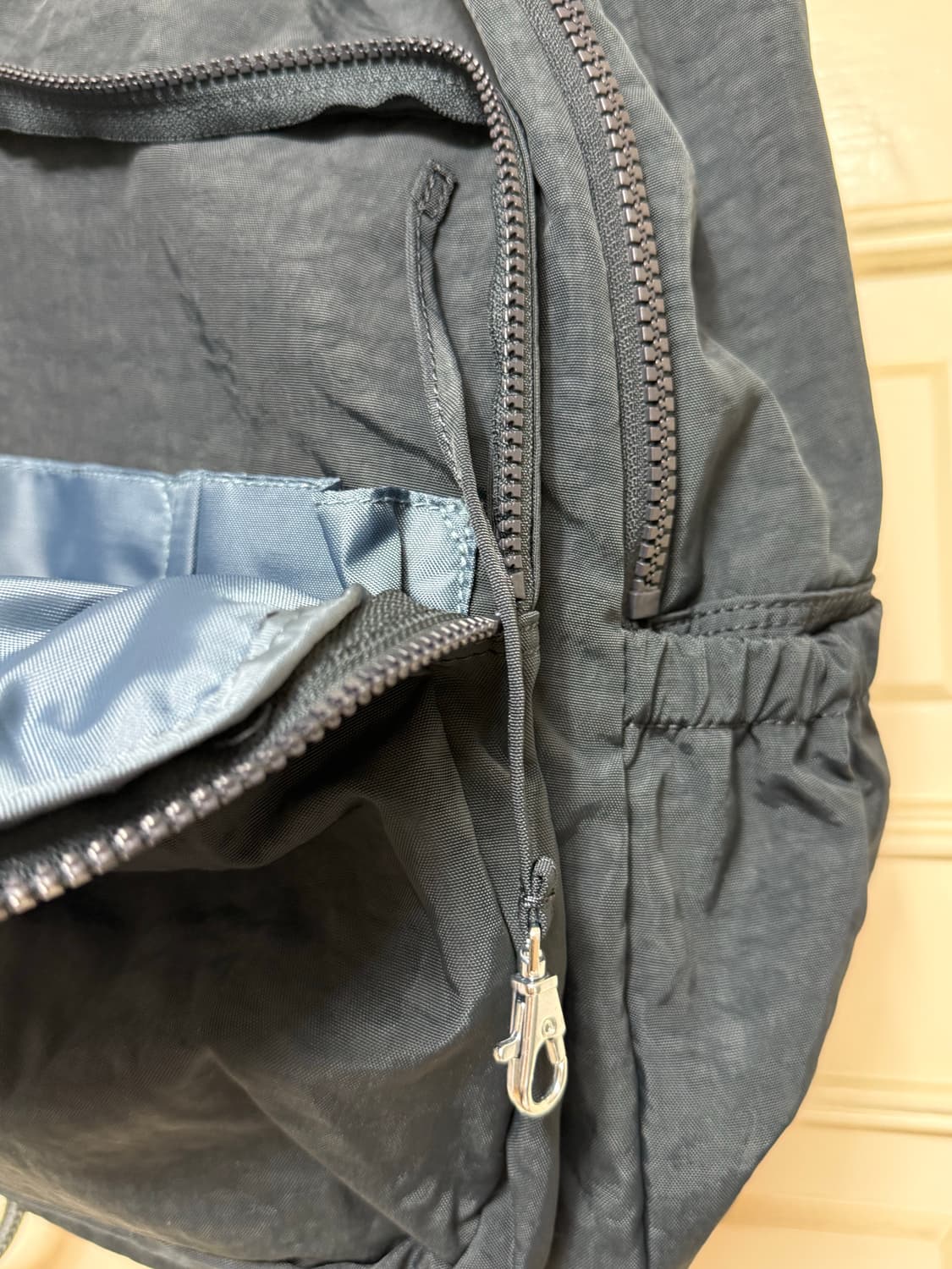 키플링 블랙 백팩 상품이미지4