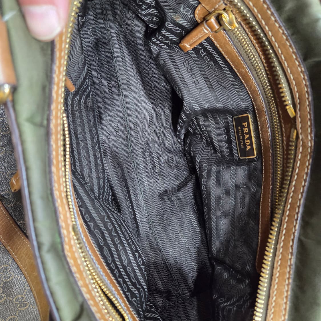 프라다 테수토 숄더백 상품이미지6