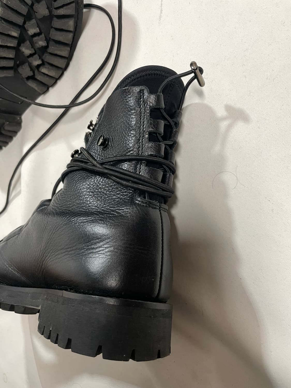 h&m studio 17aw 레이스업 레더 부츠 상품이미지3