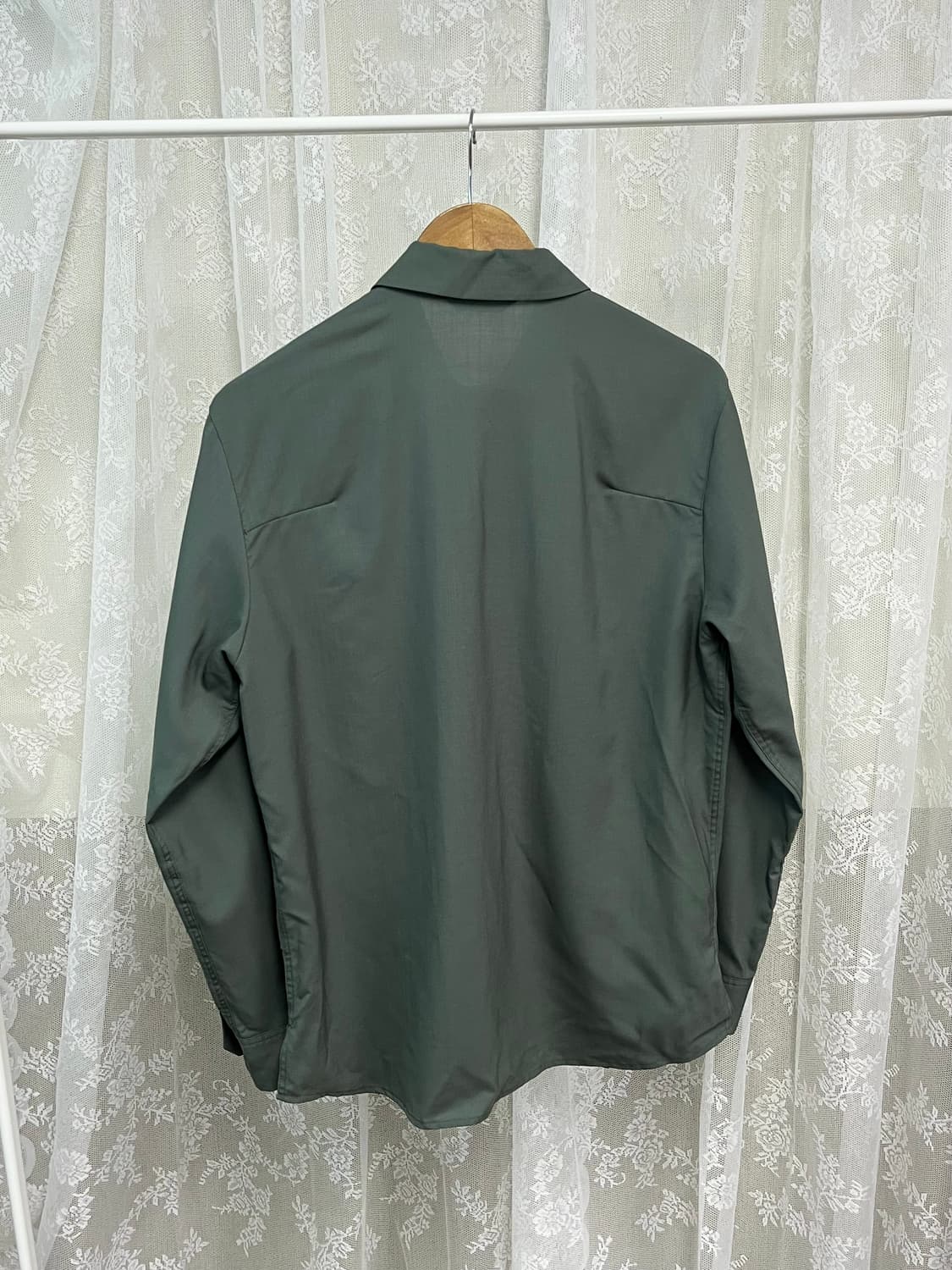 100) 한섬 타임 옴므 셔츠 그린 상품이미지2