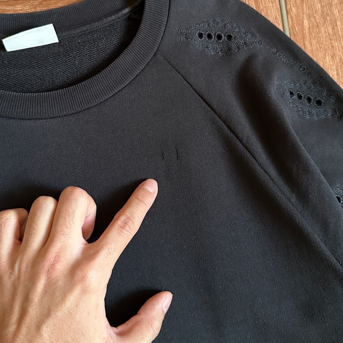 Dries van noten eyelet sleeves sweats 상품이미지6