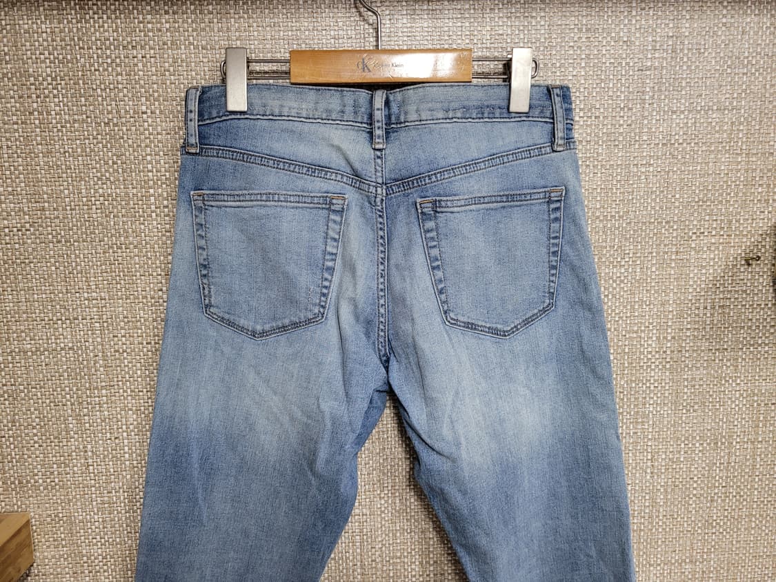 31인치 유니클로 청바지 상품이미지3
