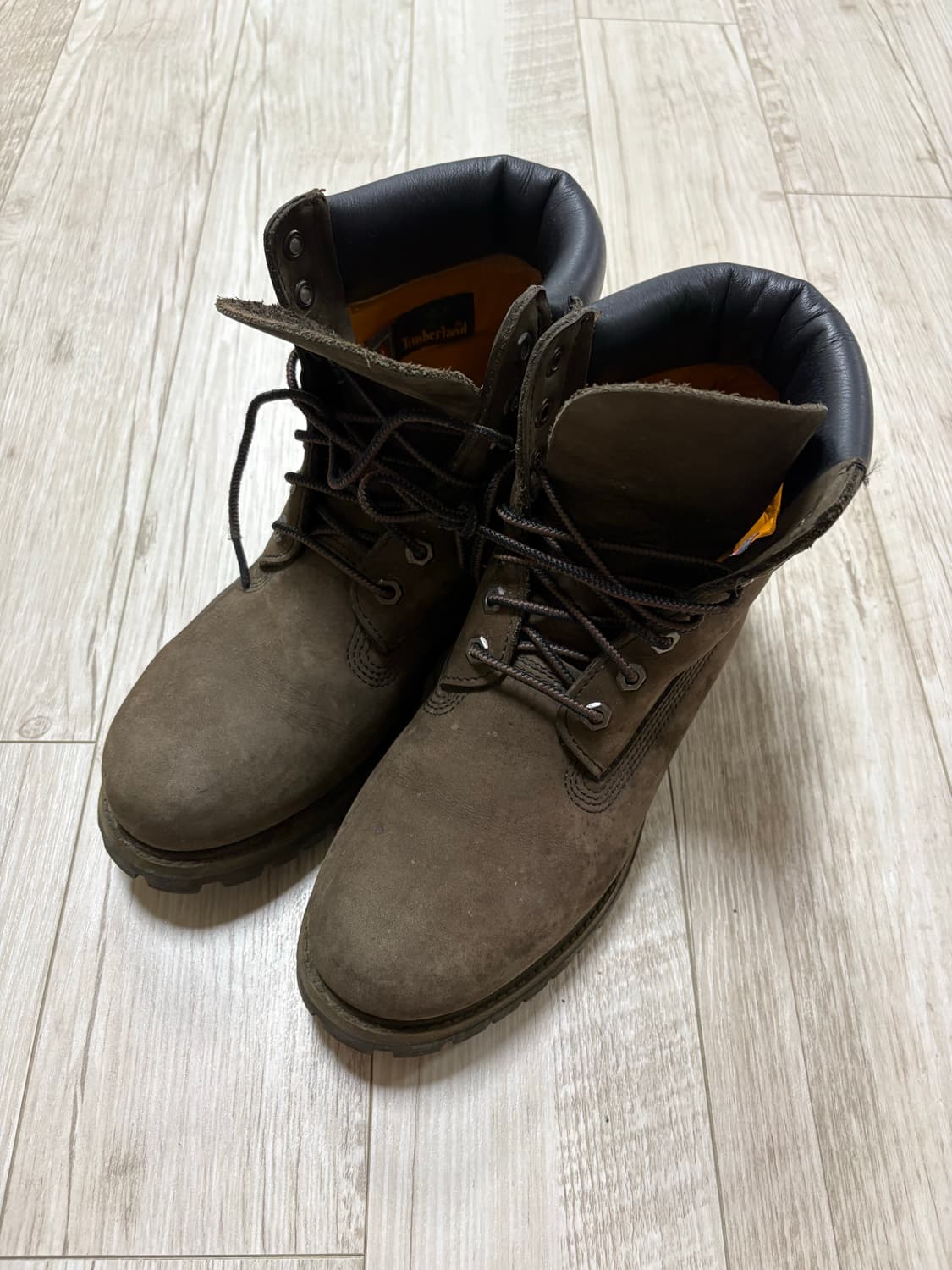 팀버랜드 프리미엄 6인치 워커 부츠 브라운 260 상품이미지1