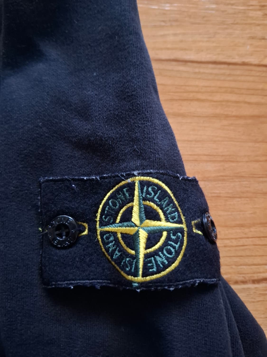 21fw 스톤아일랜드 맨투맨 블랙 L 상품이미지3