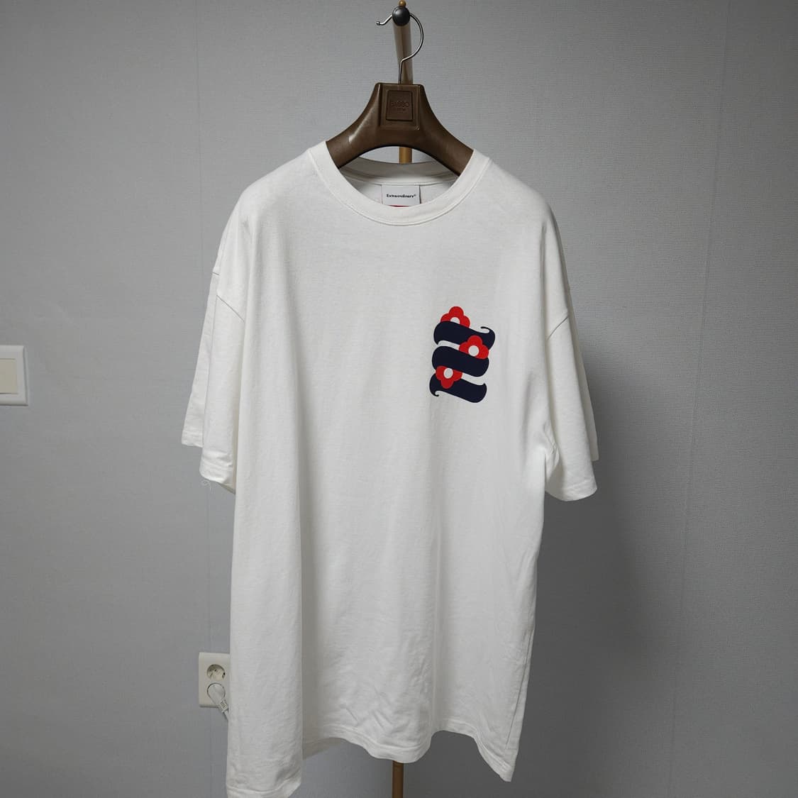 110 ) 엑스트라 오디너리 오버핏 반팔티  상품이미지3