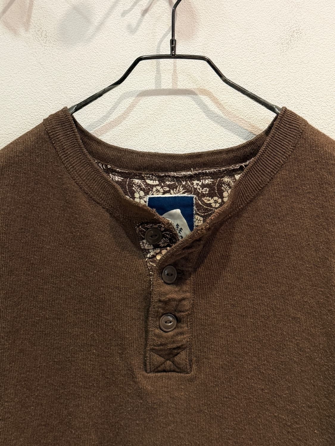 Sierra Designs Brown Henley Shirt 상품이미지3