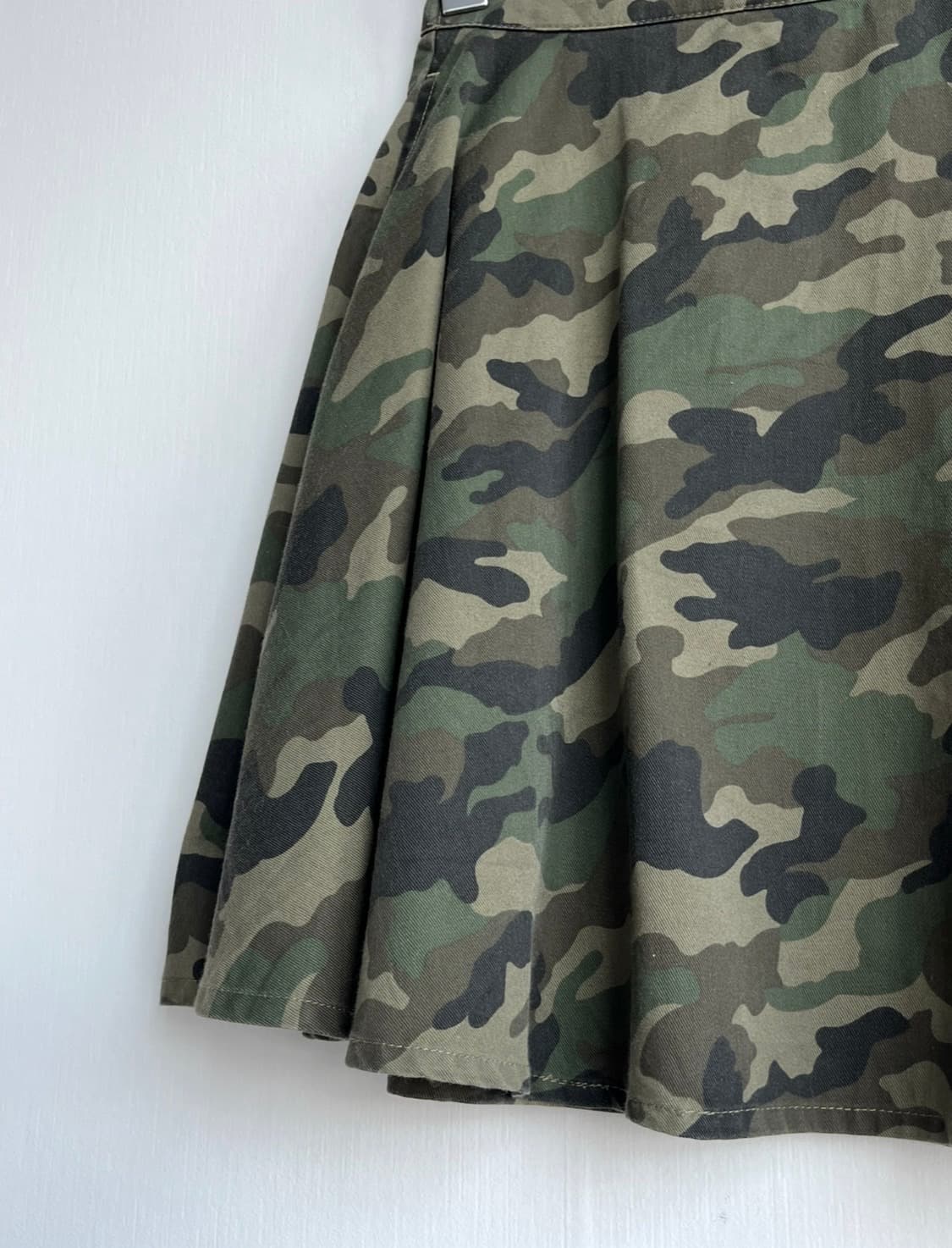 밀리터리 포켓 플레어 스커트 상품이미지3