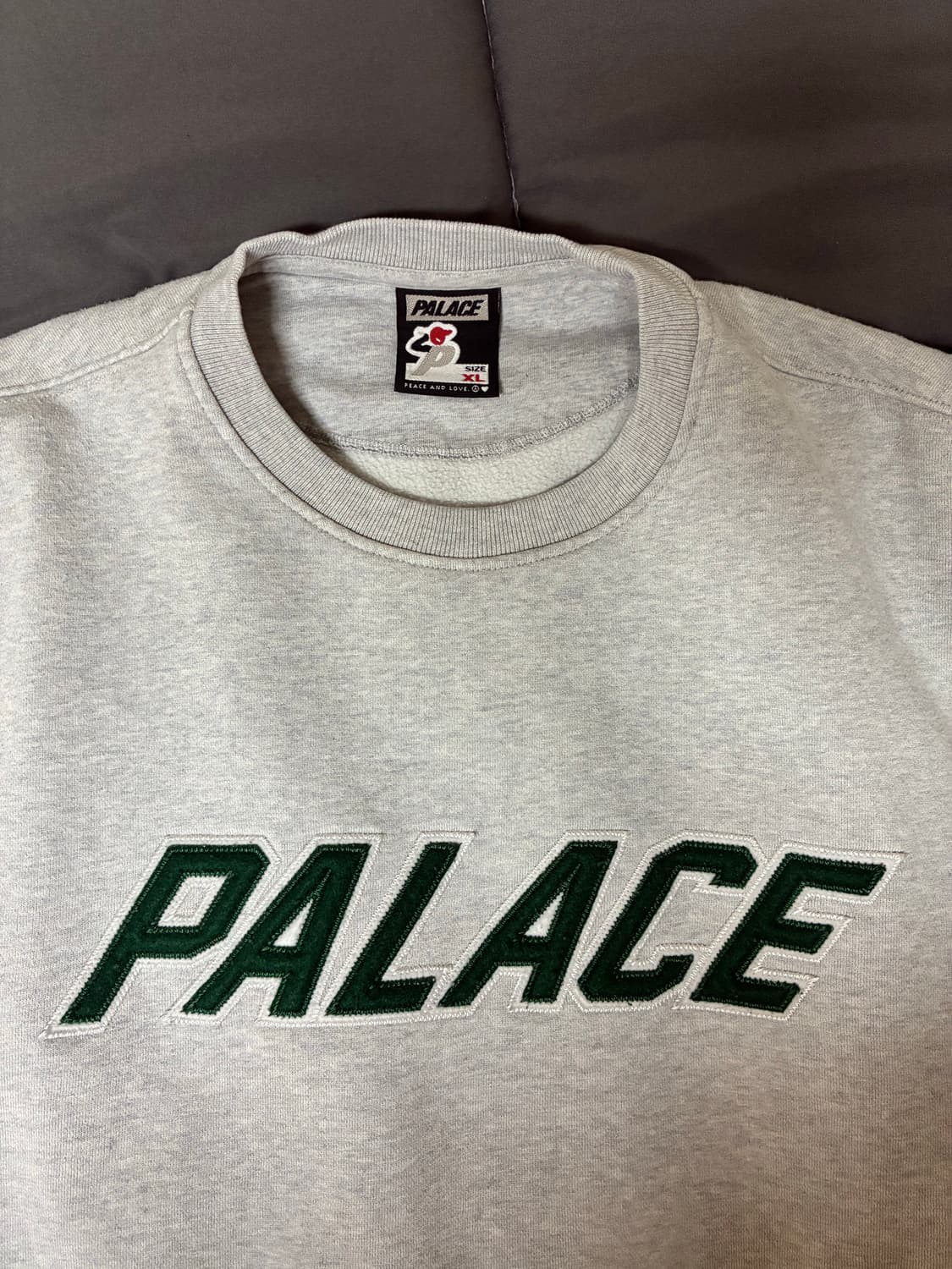 팔라스 아플리케 팀 크루 그레이 상품이미지3