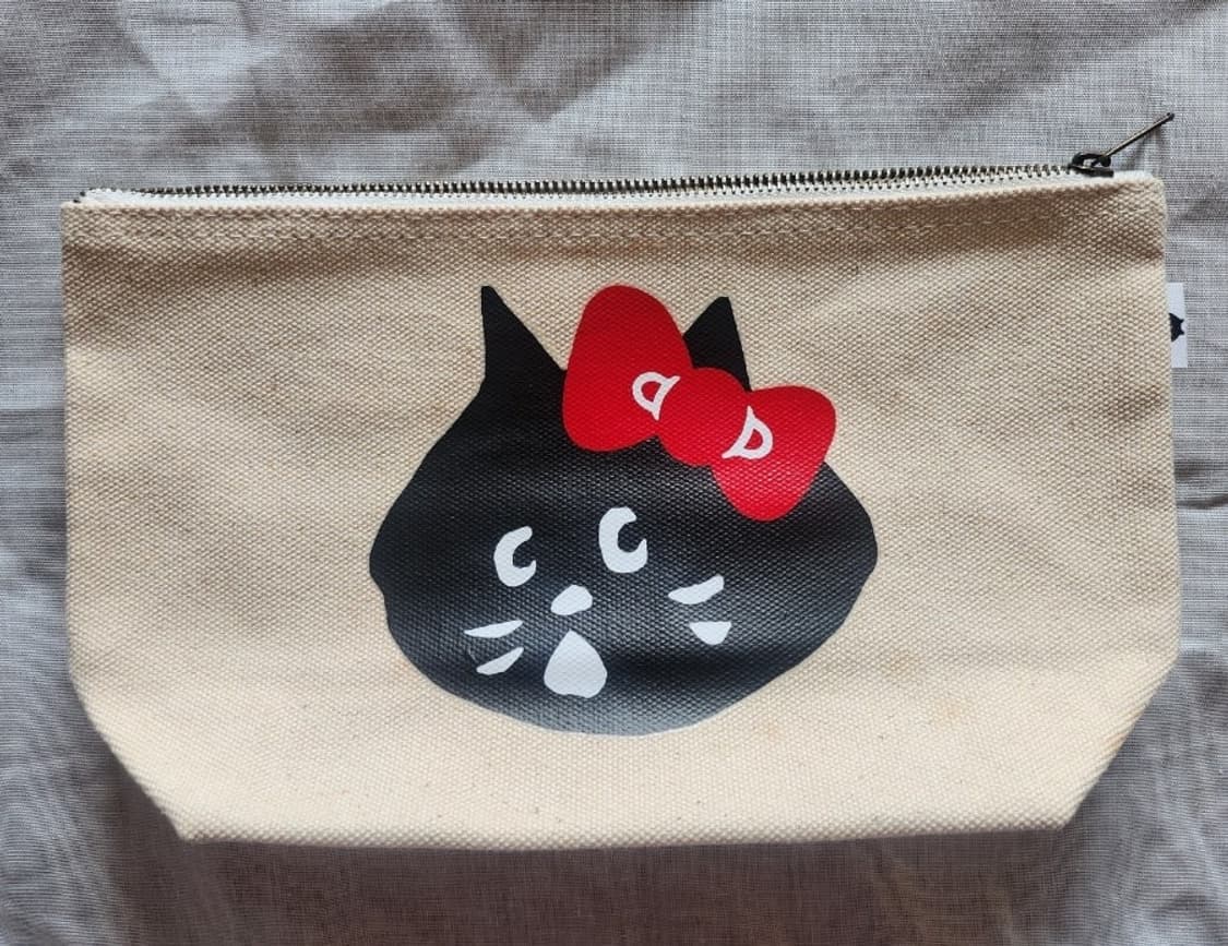 네넷 냐 네넷냐 헬로 키티 콜라보 파우치 상품이미지2