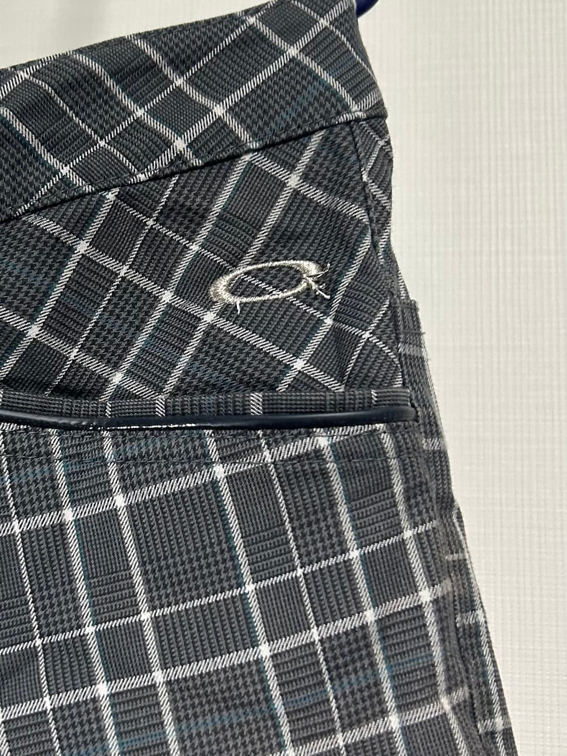 oakley 빈티지체크 세미부츠컷 상품이미지3