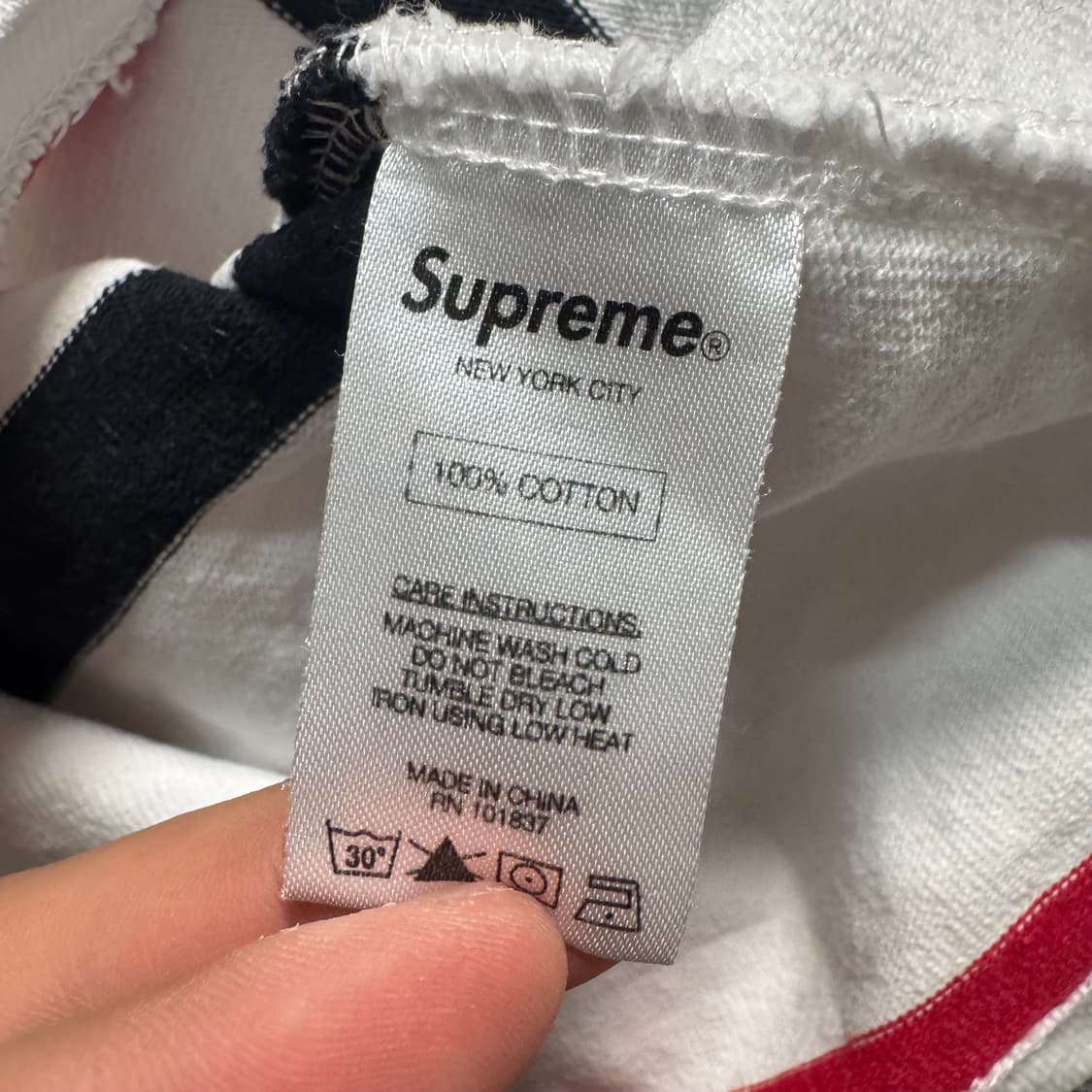 Name : 슈프림 스펠아웃 완장 스트라이프 럭비 카라티 :) 상품이미지6