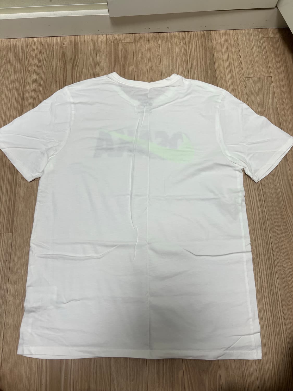 나이키 x 오사카 반팔 팝니다 상품이미지2