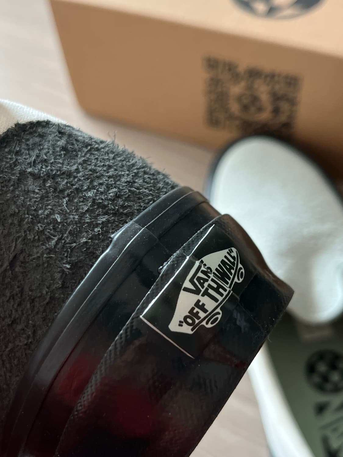 슬립온 리이슈 98 - 블랙:라이트 그린 상품이미지3