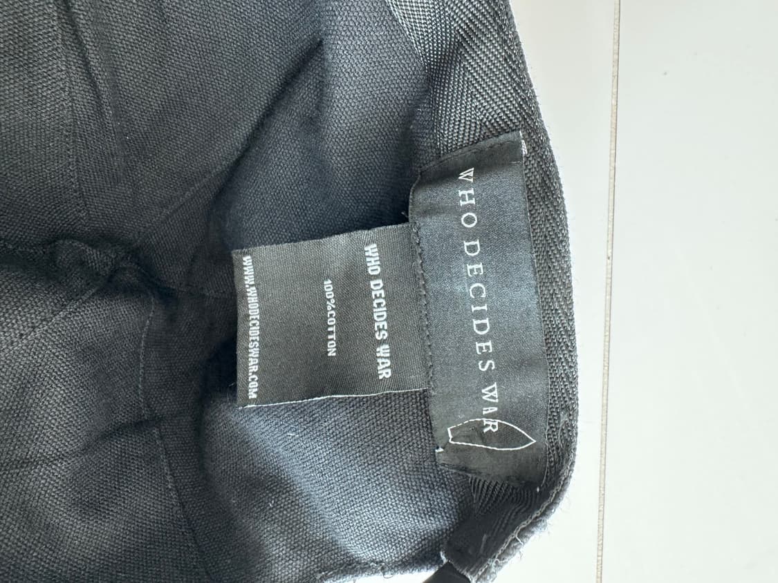 Who decides war black cap 상품이미지6