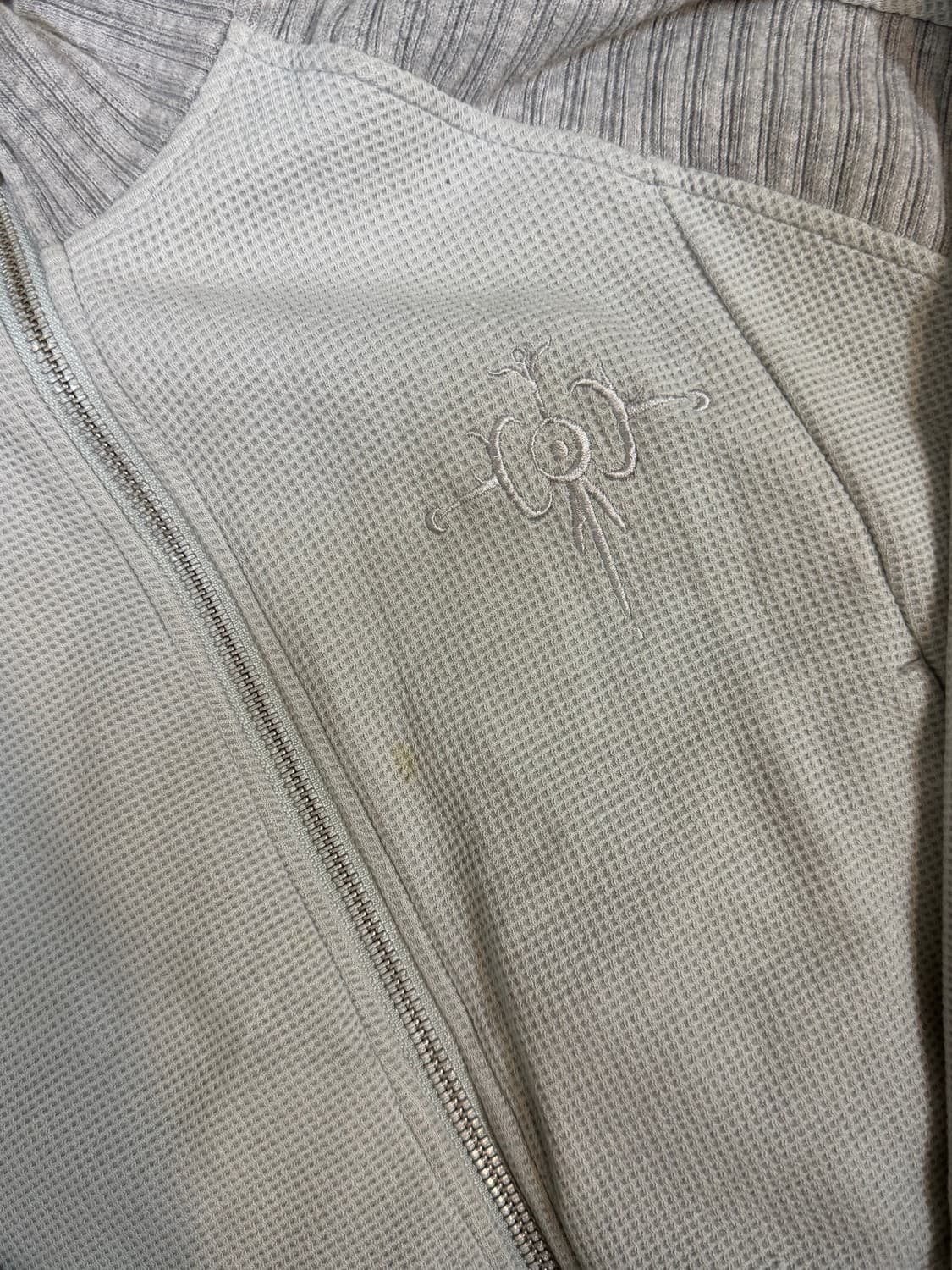 코스트퍼킬로 크롭 와플 집업 그레이컬러 XS 상품이미지4