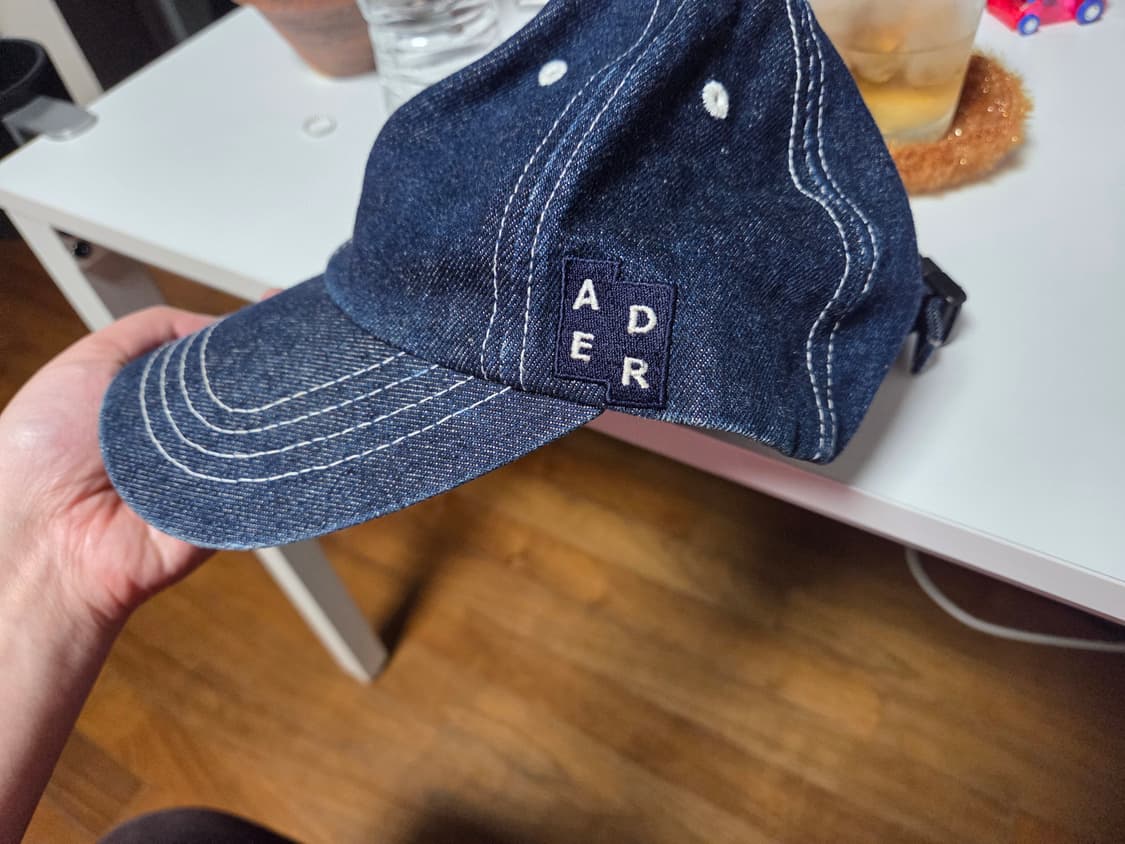 아더에러모자 판매합니다~ 상품이미지2