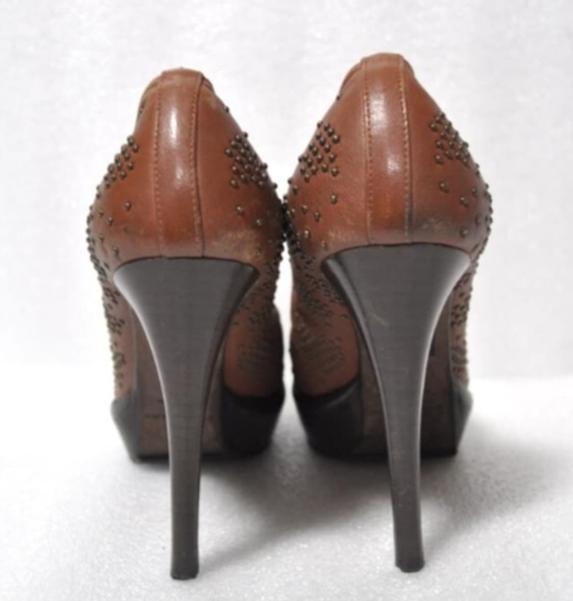 버버리/여성스터드하이힐구두(사이즈235)정품 상품이미지5