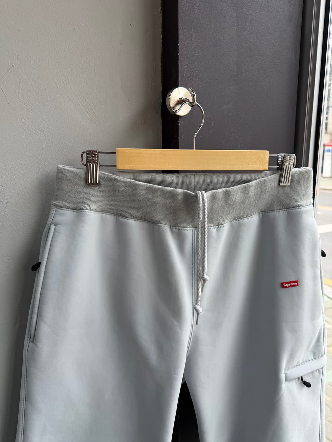 ~32/ 슈프림 22FW 윈드스토퍼 스웻 조거팬츠 상품이미지4