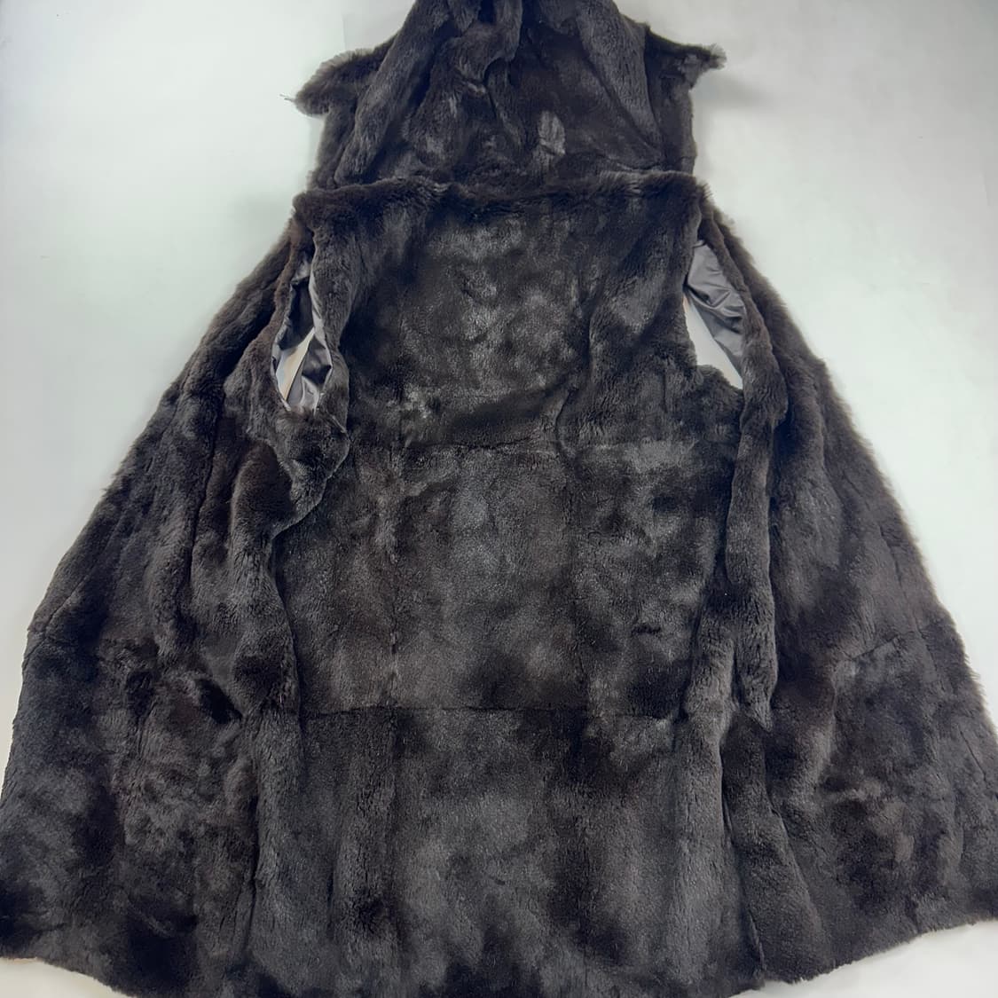 알레그리 토끼털 후드 베스트 가디건 상품이미지6