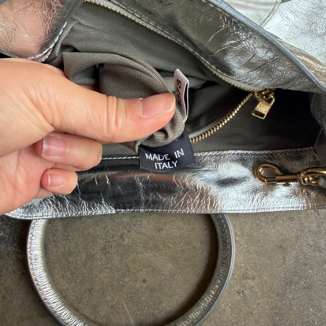 마크제이콥스 실버 링핸들 토트백 상품이미지10