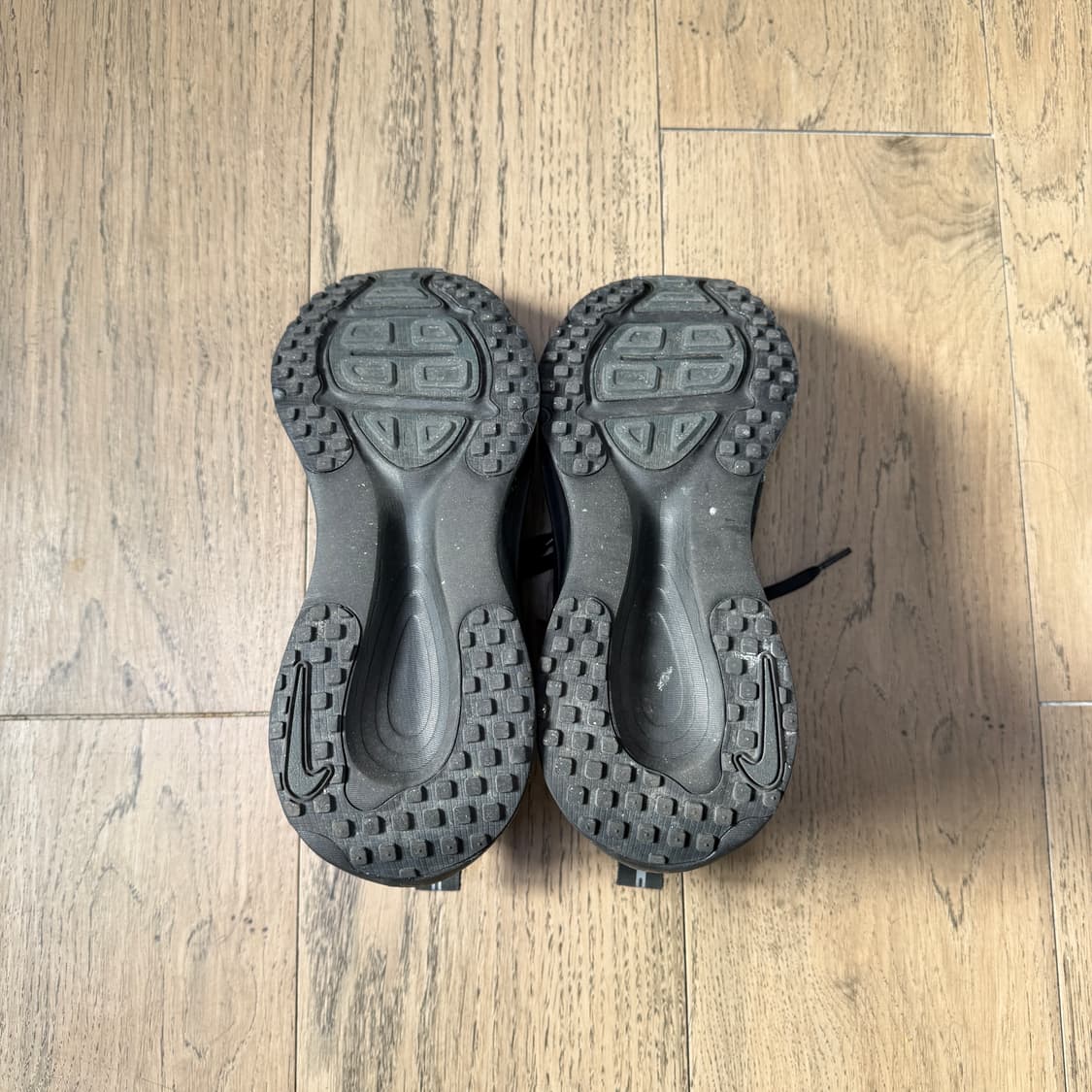 나이키 줌 보메로 18 / 올블랙 / 265 / 박풀 상품이미지9